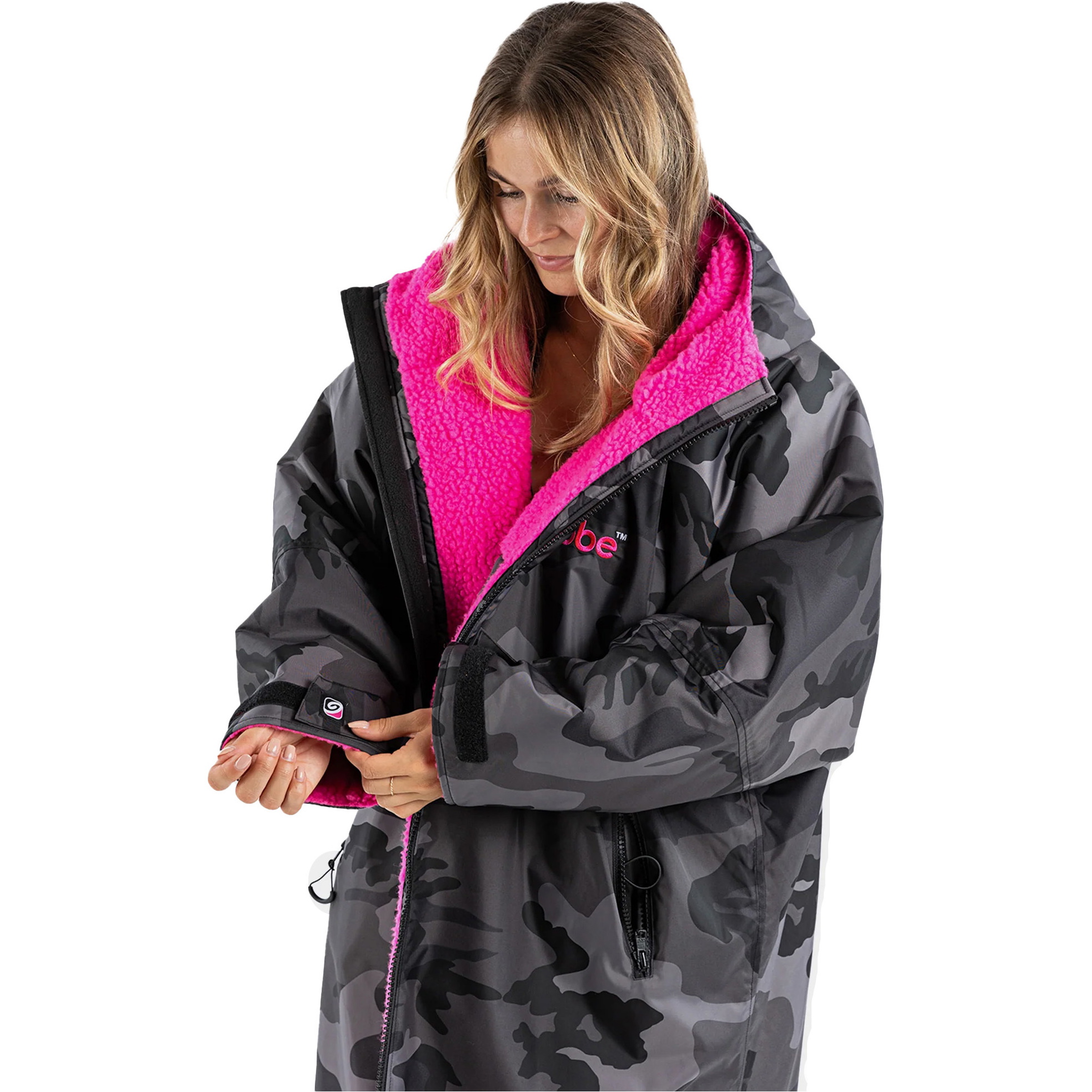 2026 Dryrobe Advance Long Sleeve Changing Robe DALSV3 - Black Camo ...