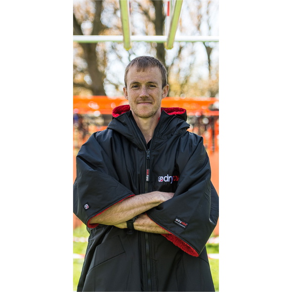 Dryrobe Advance Short Sleeve Change Robe DR100 - Black / Red