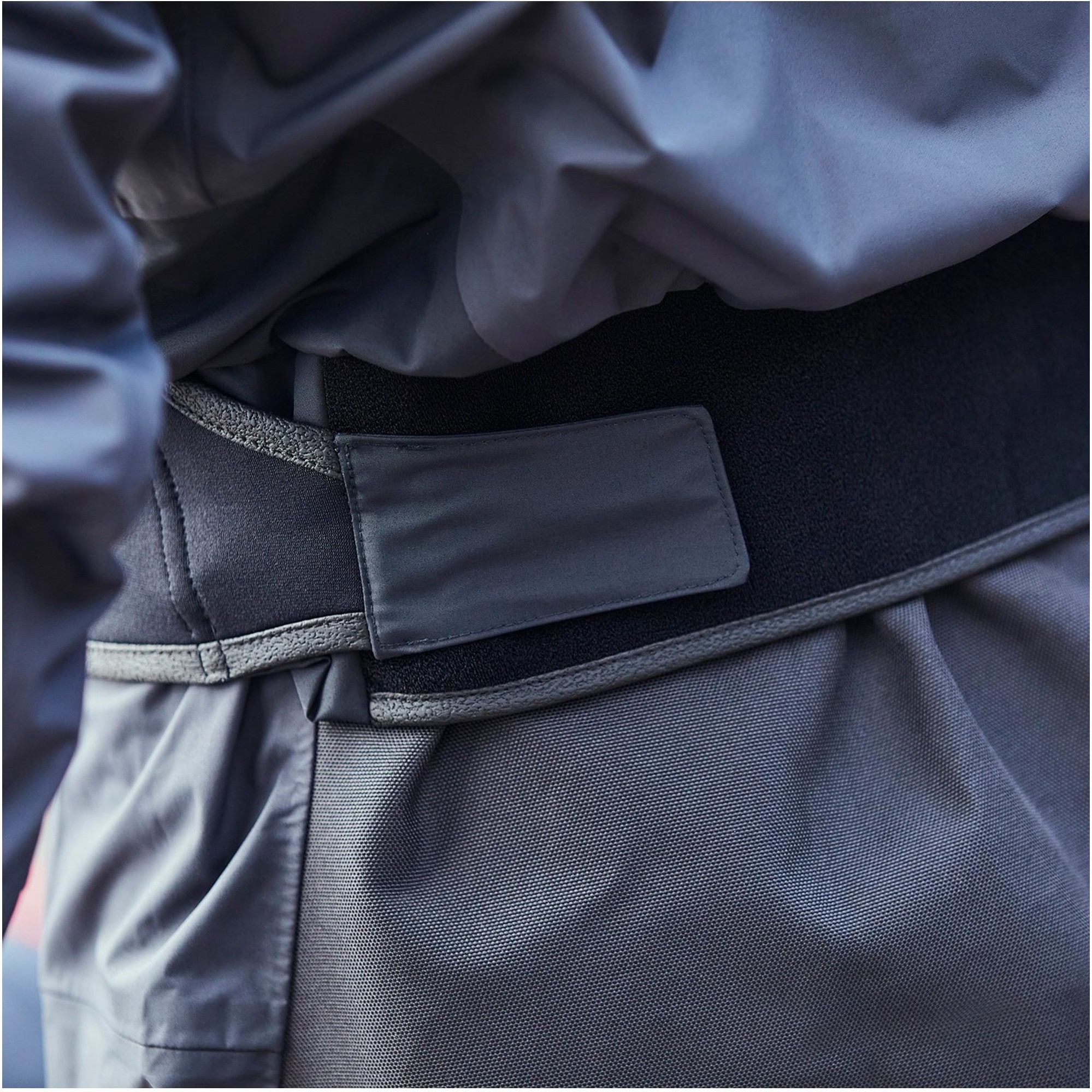 2022 Gill Verso Back Zip Drysuit Con Zip 4805 Graphite Drysuits