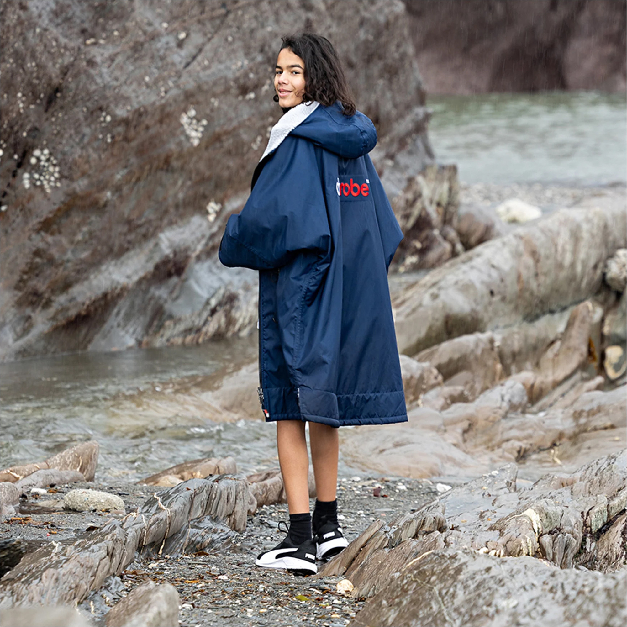 2025 Dryrobe Junior Advance Long Sleeve Change Robe V3 V3KSLSDA - Navy ...