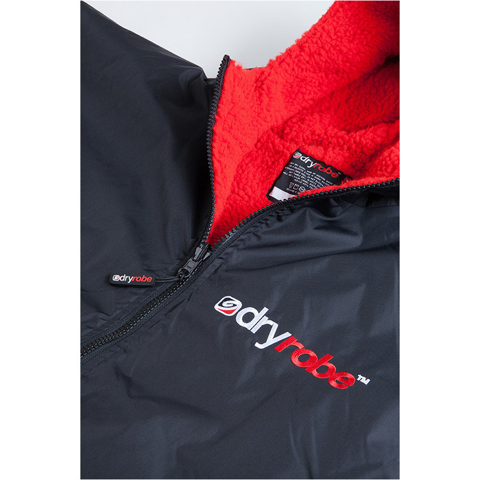2021 Dryrobe Advance Long Sleeve Premium Outdoor Changing Robe / Poncho DR104 - Black / Red