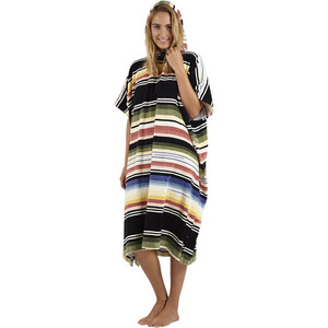 Billabong Womens Salty Dayz 3/2 Chest Zip Wetsuit & Salty Hooded Poncho Package - Black Palms