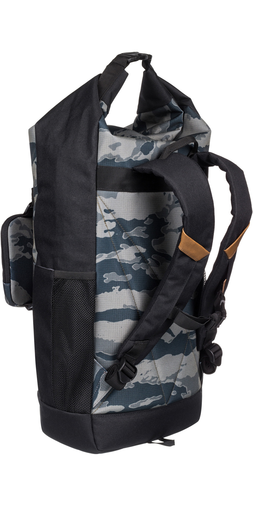 quiksilver camo backpack