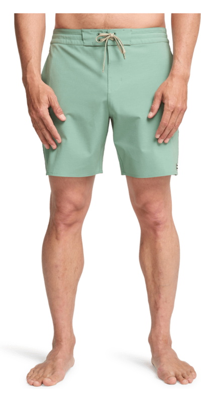 Billabong Mens Wategos Lo Tide 17.5" Boardshorts