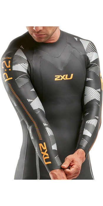 2021 2XU Mens P:2 Propel Triathlon Wetsuit MW4990C - Black / Orange Fizz