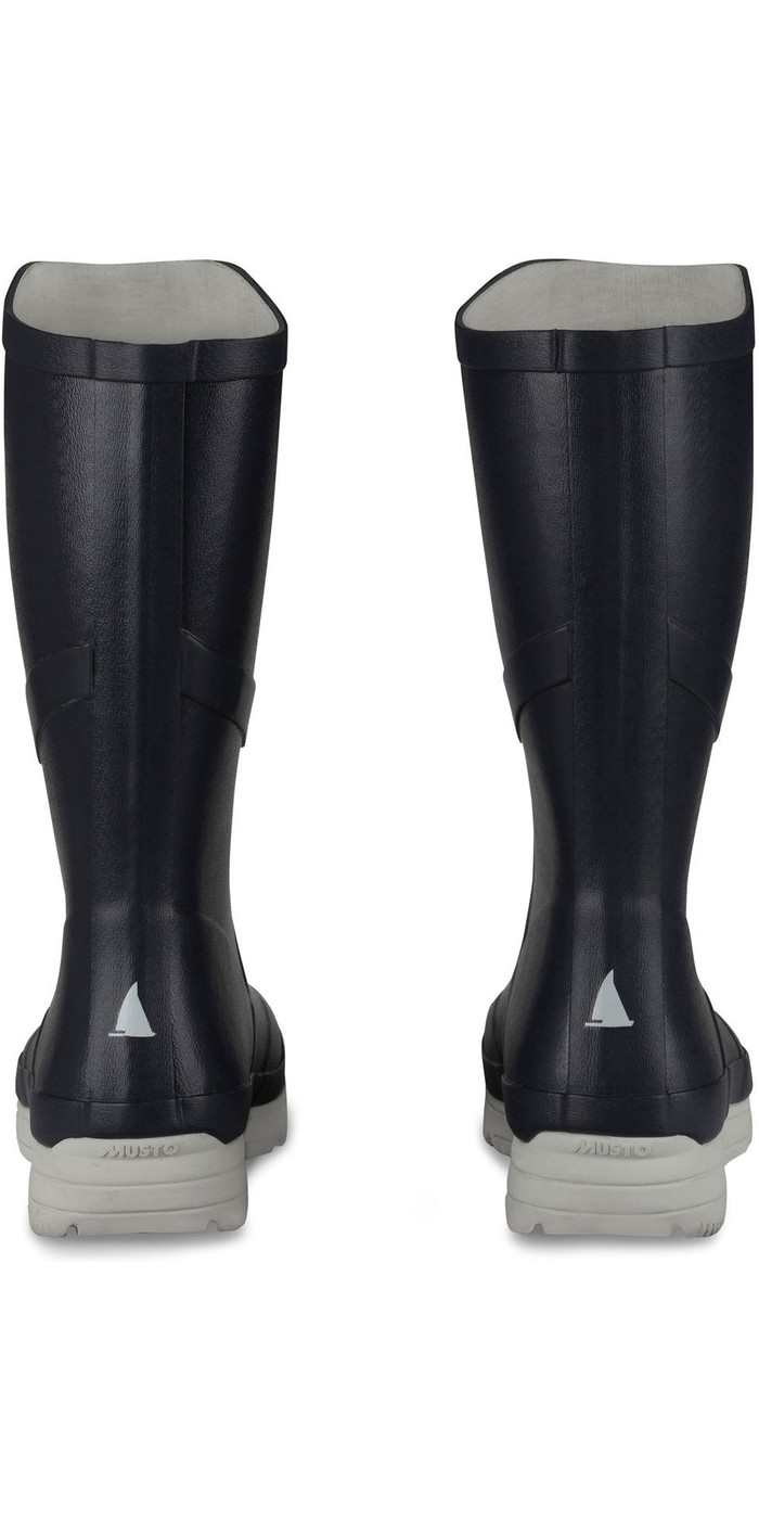 musto ocean water boot